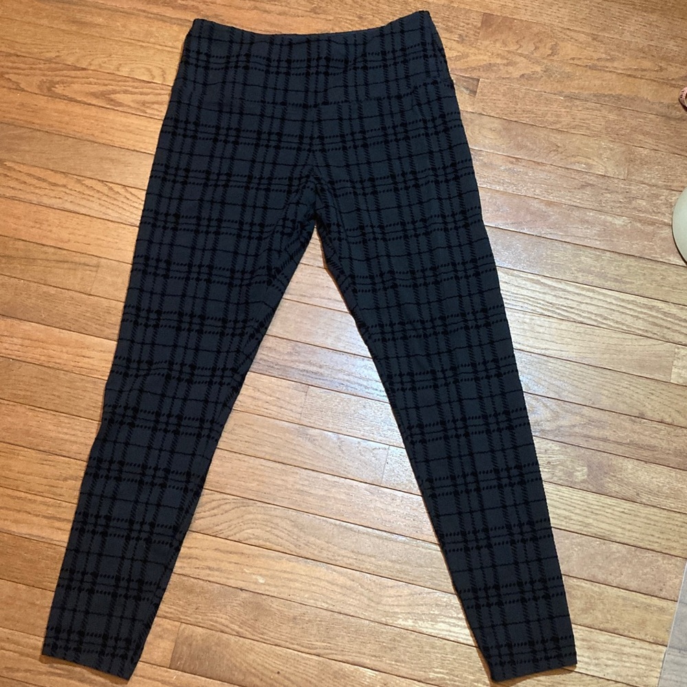 Suave Black Flocked Leggings Revolutionary Tummy Control, Size Medium